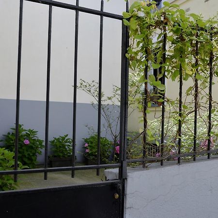 La Cour Du 5Eme - Chambre D'Hotes Paris Exterior foto