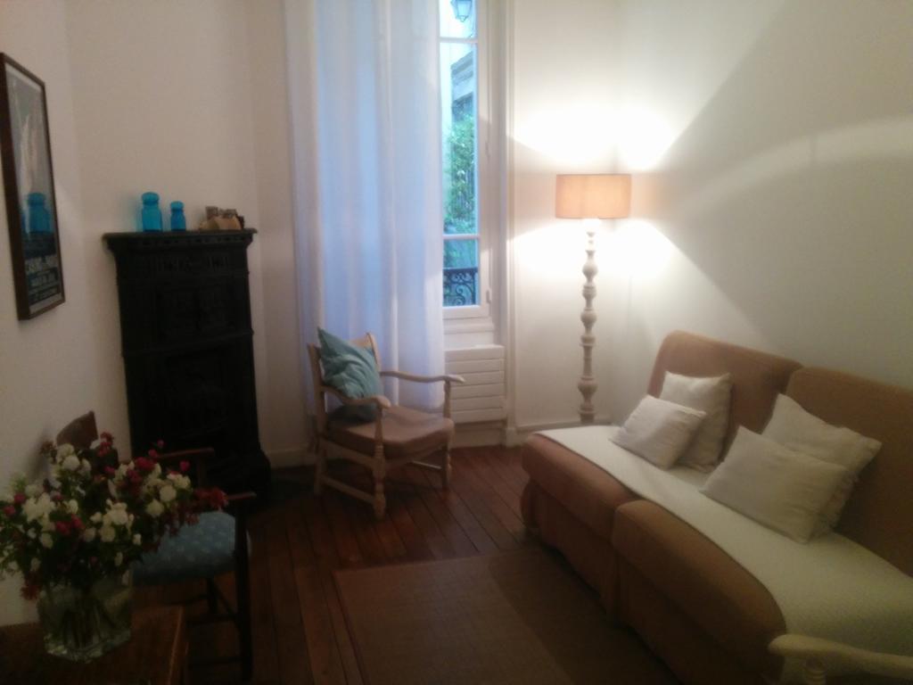 Bed and Breakfast La Cour Du 5Eme - Chambre D'Hotes Paris Exterior foto